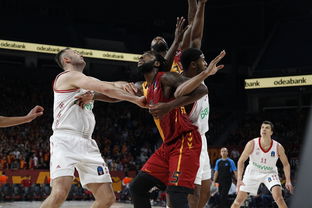 华体会官网新闻-全意大利裁判组执法！巴黎战拜仁，马里亚尼携VAR王牌待命，意大利 裁判